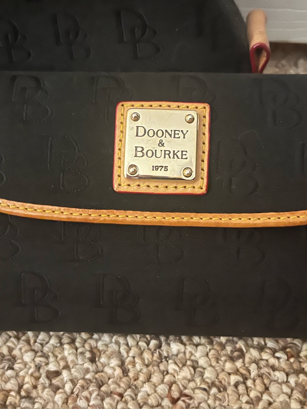 Dooney & Bourke Black Shoulder Bag with Tan Trim and Matching Wallet - Picture 3 of 8